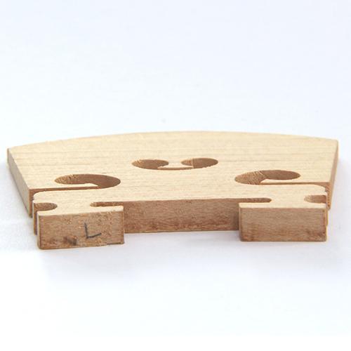 Violin Bridge 4/4 Maple - for student violins