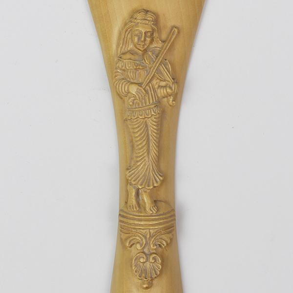 Carved Tailpiece White Boxwood St Cecile - 4/4 Violin 10.8cm